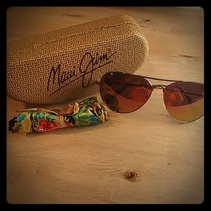 Maui Jim red tint sunglasses